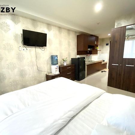 Hozby Skyview Setiabudi Suites Sunggal Exterior foto